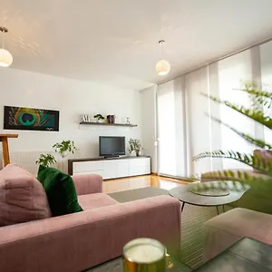 Apartment Finest, Laibach