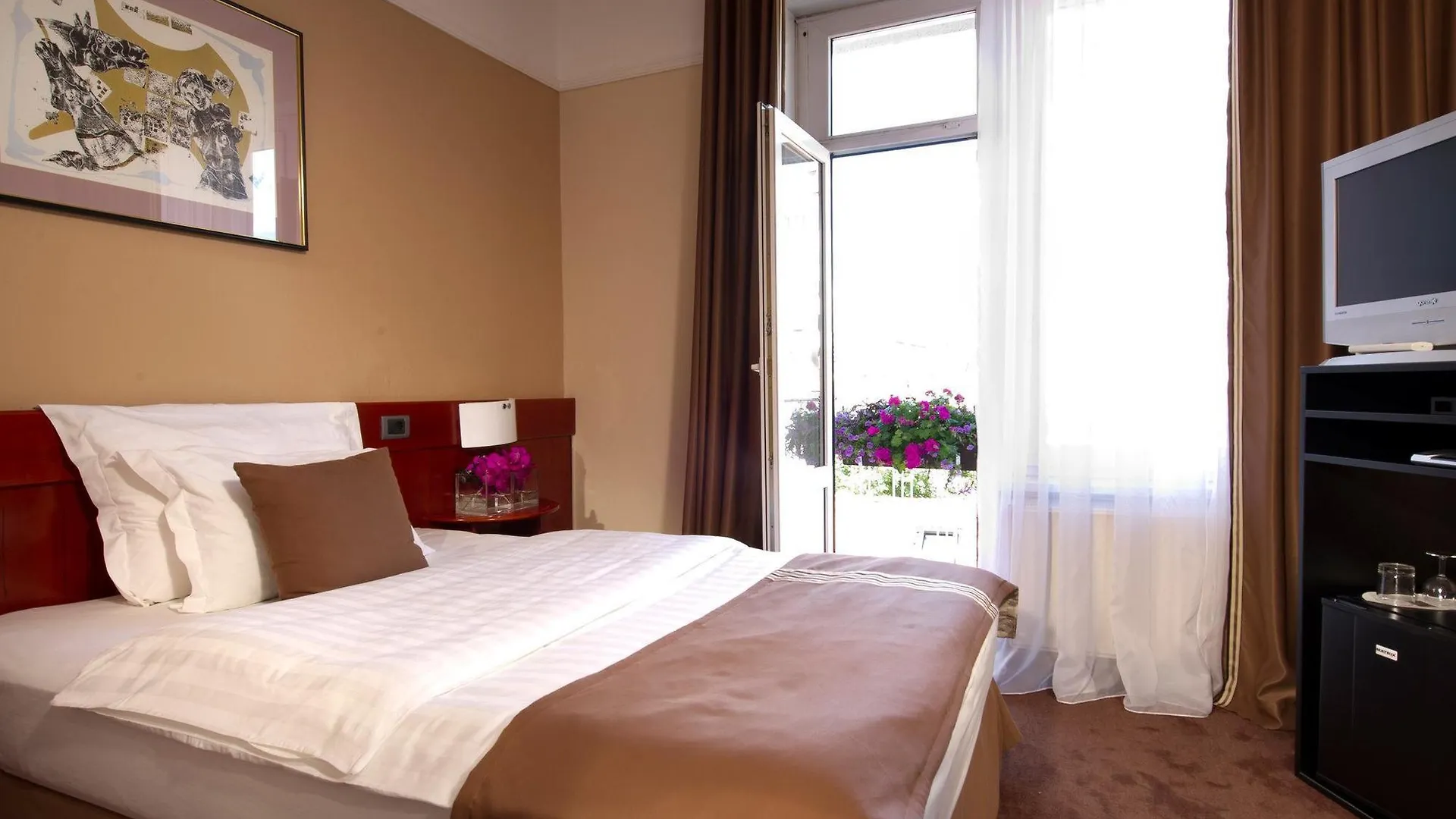 Best Western Premier Hotel Slon Ljubljana 4*,